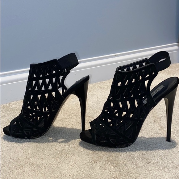 Steve Madden Suede Design Heels - Picture 3 of 8